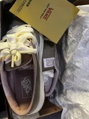 VANS アップランド ミュール ベージュ ポップ ピンク 235 サイズのサムネイル