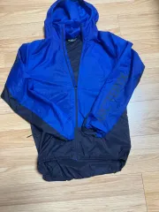 ARC'TERYX アークテリクスのサムネイル