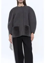レア品！【着用1回のみ！ほぼ未使用】FENDI フェンディ 裏地 ズッカ柄 ファー ポケット ダブルウール コクーン ジャケット コート 2A48のサムネイル