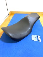 美品 Ducati ドカティ MUSTANG マスタング シート ドカティスクラン