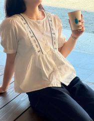 新品タグ付き RADIATE ラディエイト 花柄シフォンブラウス ネイビー 