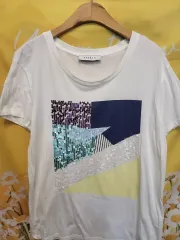 F サンドロ 白 スパンコール 薄い Tシャツのサムネイル