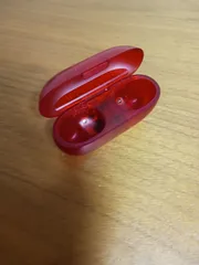 beats solo buds　充電ケースのみ　レッドのサムネイル