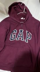 入手困難】リラックスGAPロゴジップアップパーカー タスカンレッド