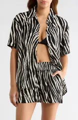 エラン レディース トップス シャツ Elan Short Sleeve ButtonUp CoverUp Shirt BLACK ZEBRA ブラックのサムネイル