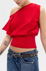 アーバンアウトフィッターズ レディース トップス シャツ ニット BDG Urban Outfitters Bailey Boat Necknit Crop Top RED レッドのサムネイル