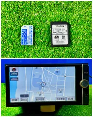ZT-8832] 純正トヨタ NSZT-W62G 08545-00V51 地図：2012年 B-CASカード内蔵 右側タッチパネル不良（画像6参照）のサムネイル