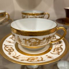 三郷陶器（Sango）が製造した「Magna」シリーズの磁器プレートです