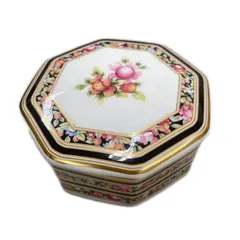 Wedgwood ウェッジウッド 陶器 トリンケットボックス クリオ ボーン 中国八角形蓋付きのサムネイル