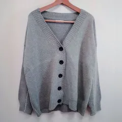 MiNiMiNiSTORE ミニミニストア カーディガン 長袖 羽織 vネックカーデ 中厚手 グレー ワンサイズ 〇◇のサムネイル