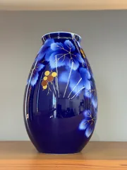 宮内庁御用達!深川製磁 瑠璃 葡萄 花瓶 高さ約20cmのサムネイル