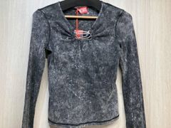 り*。様 DIESEL 完売品T-RESPEC-LS メタルロゴ リブカットソー り*。様 り*。様 DIESEL 完売品T-RESPEC-LS メタルロゴ リブカットソー り*。様