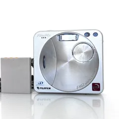 【富士フイルム】FUJIFILM FinePix F402 シルバー #U224のサムネイル