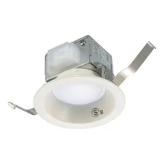 LEDダウンライト(520 lm/60形電球1灯相当/4.5W/昼白色/SB形/埋込穴直径100mm/屋内専用) (LT-D1006111-N)のサムネイル