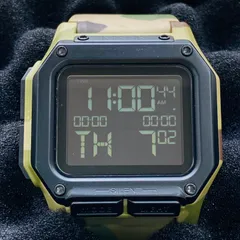 NIXON THE REGULUS デジタル腕時計 グリーン迷彩 箱・説明書付 動作確認済みのサムネイル