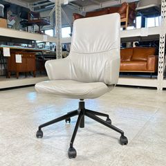 展示品 アルペール 総本革 レザー ラウンジチェア 回転式 チェア イス