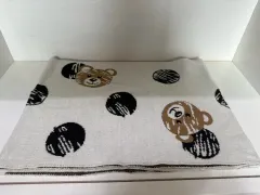モスキーノ クマ ドール マフラーのサムネイル