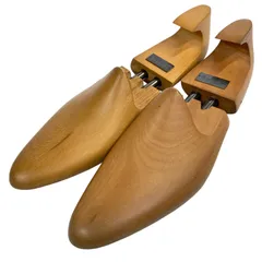 美品【ベルルッティ】本物 Berluti シューズキーパー 純正品 サイズ8 シューツリー シューキーパー ロゴ金具 靴用品 木製 男性用 メンズのサムネイル