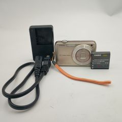 ジャンク品】デジタルカメラ 3台まとめ Nikon CASIO 動作未確認 - メルカリ