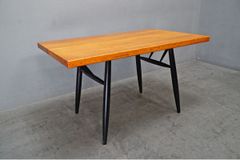 極美品 家具蔵(KAGURA) ARCOⅡ(アルコ2）チェリー無垢材 板座 アーム