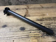 KI499 ラピエール LAPIERRE カーボン シートポスト Φ27.2 350mmのサムネイル