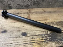 KI500 ラピエール LAPIERRE カーボン シートポスト Φ27.2 400mmのサムネイル
