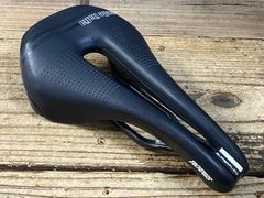 【希少!!】Selle Bassano COLNAGO C40 サドル 美品 希少!!】Selle Bassano COLNAGO C40 サドル 美品 - メルカリ