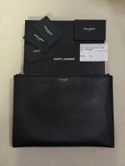 SAINT LAURENT クロコ型押し クラッチバッグ - メルカリ