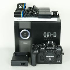 値下げ不可】未使用品 OLYMPUS OM-D E-M1X ボディ オリンパス - メルカリ