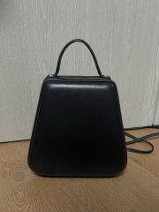 COMME des GARCONS フェイクレザーフラップバッグ コムコム - メルカリ