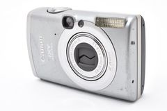【ジャンク】Canon IXY Digital 900 IS シルバー＊64 ジャンク】Canon IXY Digital 900 IS シルバー＊64 - メルカリ
