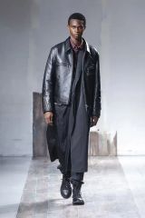 た*こ様 sacai 26AW レザーフーディー 26-04051M サイズ1 - メルカリ