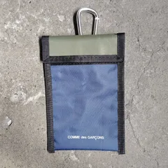 COMME des GARCONS 2012 Xmas ロゴポーチ ネイビー カーキ カラビナ付き コムデギャルソンのサムネイル