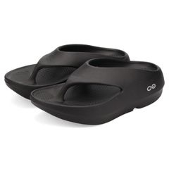 ぺぺ様用 箱無し OOFOS ウーメガ リカバリーサンダル ブラック - メルカリ