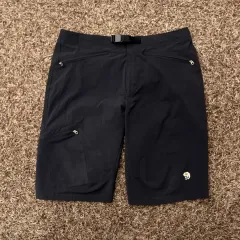 M マウンテン HARDWEAR ナイロン ハーフパンツのサムネイル