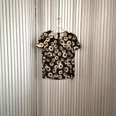 Moschino トップのサムネイル