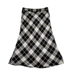 古着 バーバリーロンドン BURBERRY LONDON チェック総柄 ロングスカート クリーニング済み レディース サイズ36のサムネイル