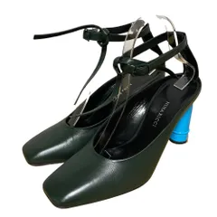 美品 NINA RICCI ニナリッチ アンクルストラップ スクエアトゥパンプス 39 25cm相当 グリーン レディース 古着 中古 USEDのサムネイル