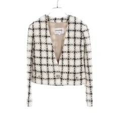 CHANEL シャネル ツイード ノーカラージャケットのサムネイル