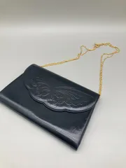 【8-0702-33】HANAEMORI ハナエモリ ショルダーバッグ パーティーバッグ ゴールドチェーン 蝶 ブラックレザーのサムネイル