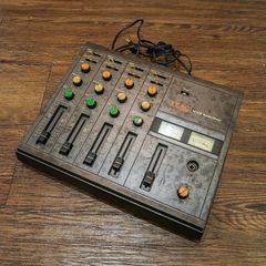 激レア昭和もの】Roland Echo Amplifier VX-55 本体 - メルカリ