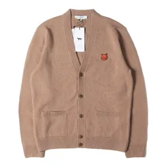 【新品】MAISON KITSUNE メゾン キツネ カーディガン ベージュ サイズ:S | 24AW キツネ ワッペン ウールニット カーディガン | トップス セーター 羽織り【メンズ】のサムネイル