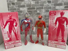 小学館 テレビくん リアルフィギュア ウルトラマンコスモス 百獣戦隊ガオレンジャー 2体セットのサムネイル