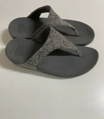 fitflop グリッター トングサンダル - メルカリ