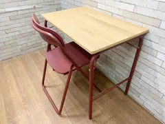 ▼美品 無印良品 MUJI 折りたたみ スチールパイプテーブル エンジ デスク チェア セット 学習机 デスクワーク コンパクト(畑1859)のサムネイル