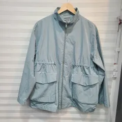 COS アウターのサムネイル