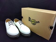 26g-751k【中古】Dr.Martens ドクターマーチン 8ホールブーツ 25345