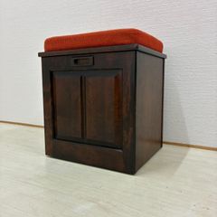 昭和 レトロ 青 ベロア 四角 スツール スナック 喫茶店 イス 昭和 レトロ 青 ベロア 四角 スツール スナック 喫茶店 イス - メルカリ