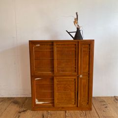 mo様専用】古家具 木製 引き戸 下駄箱 収納棚 - メルカリ