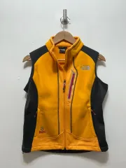 THE NORTH FACE ザノースフェイス サミットシリーズ レディース ベスト イェロー Sのサムネイル